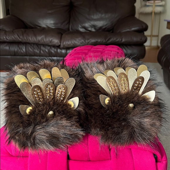 Kurt Geiger Slippers-NWT - Picture 2 of 9